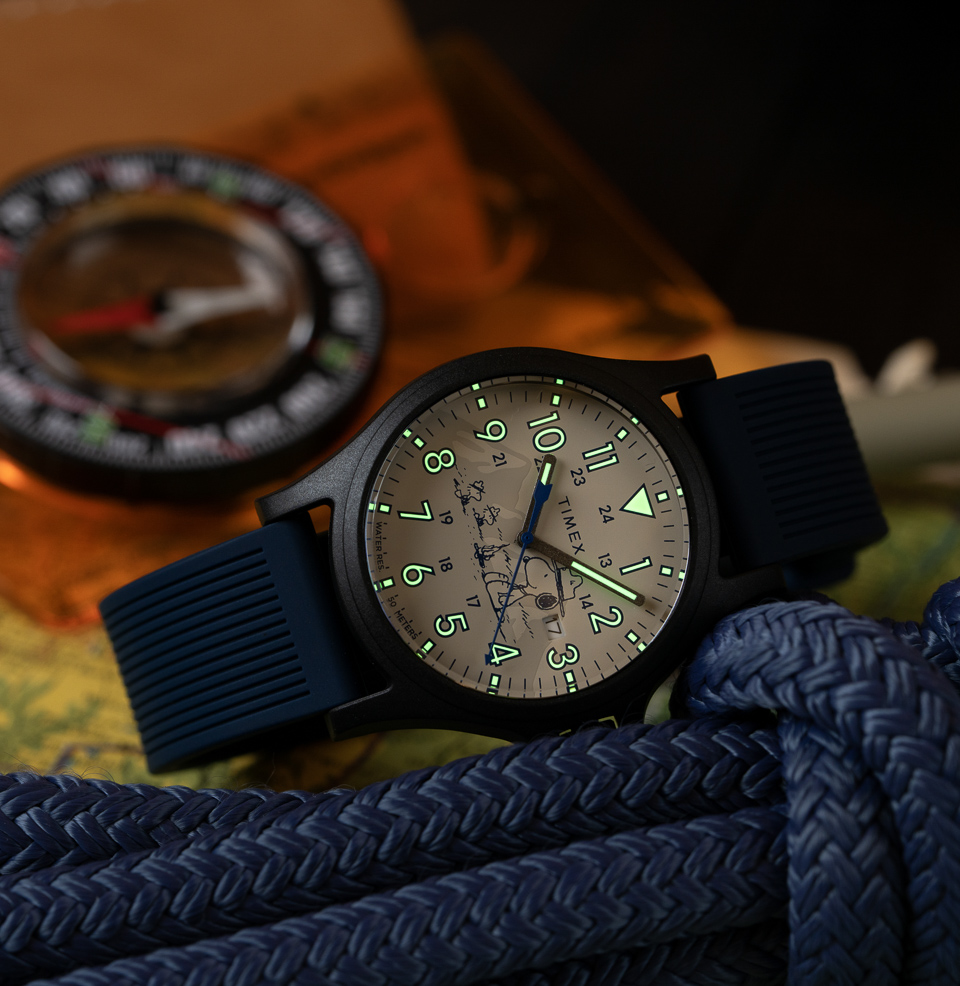 Peanuts® x Timex Expedition® Acadia Luminescent hands and markers