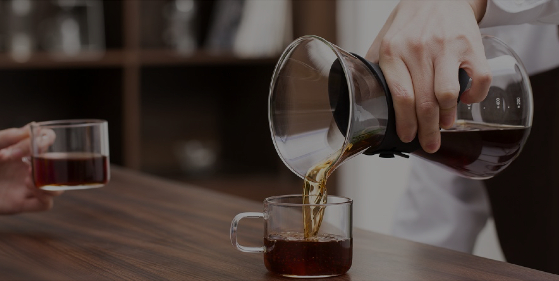Popular with baristas because each step is controlled