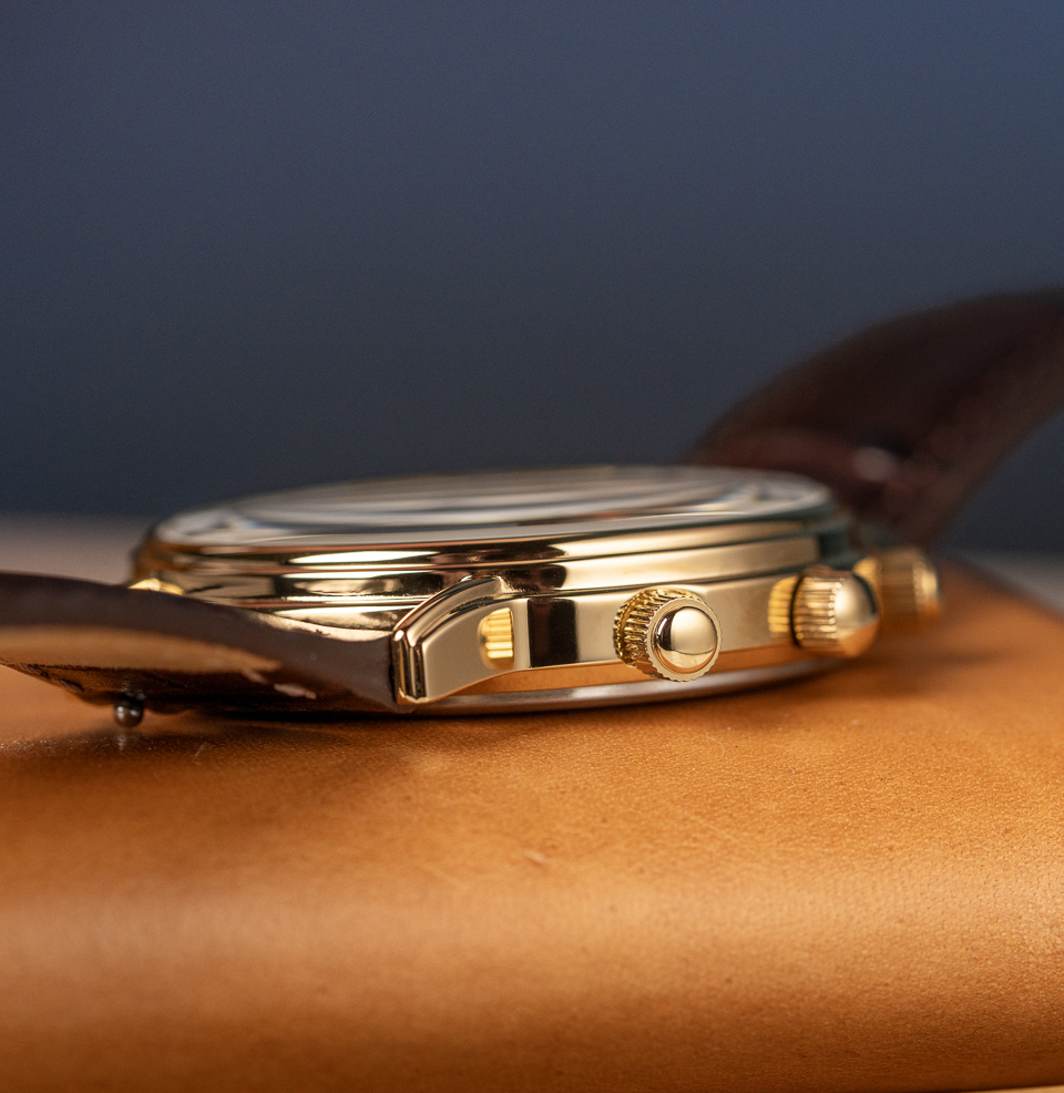 Timex 1990 Moon Phase Reissue — 37mm Watch 50-Meter Water Resistance