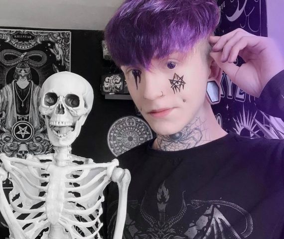 guy wearing halloween  Black Coffin Glass Plug / Gauge