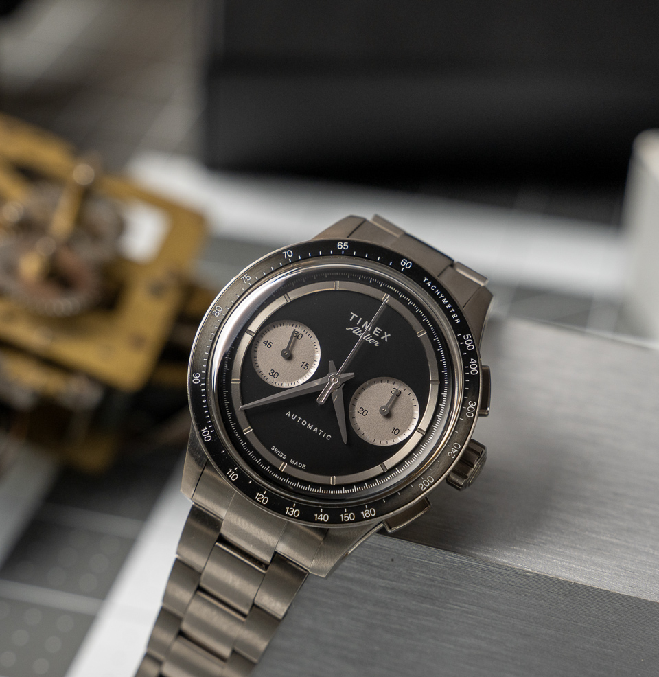 Timex Atelier Chronograph Automatic M1a Ti 42mm Integrated Chronograph Registers