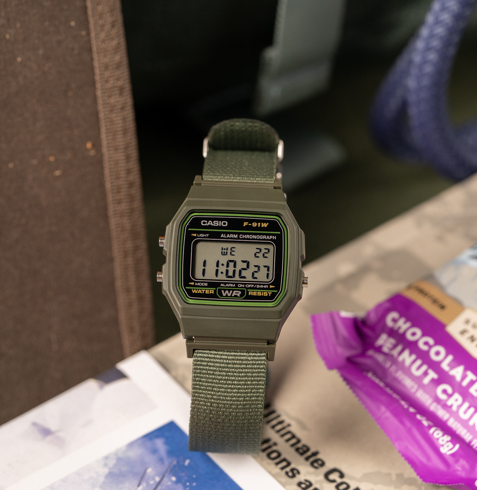 F-91WF 12/24-Hour Format
