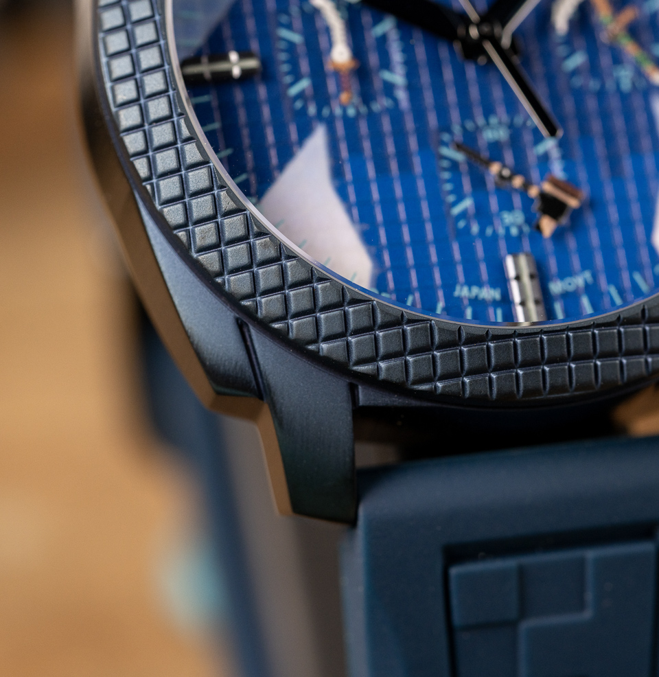 Minecraft x Fossil Limited-Edition Chronograph Watch Special bezel