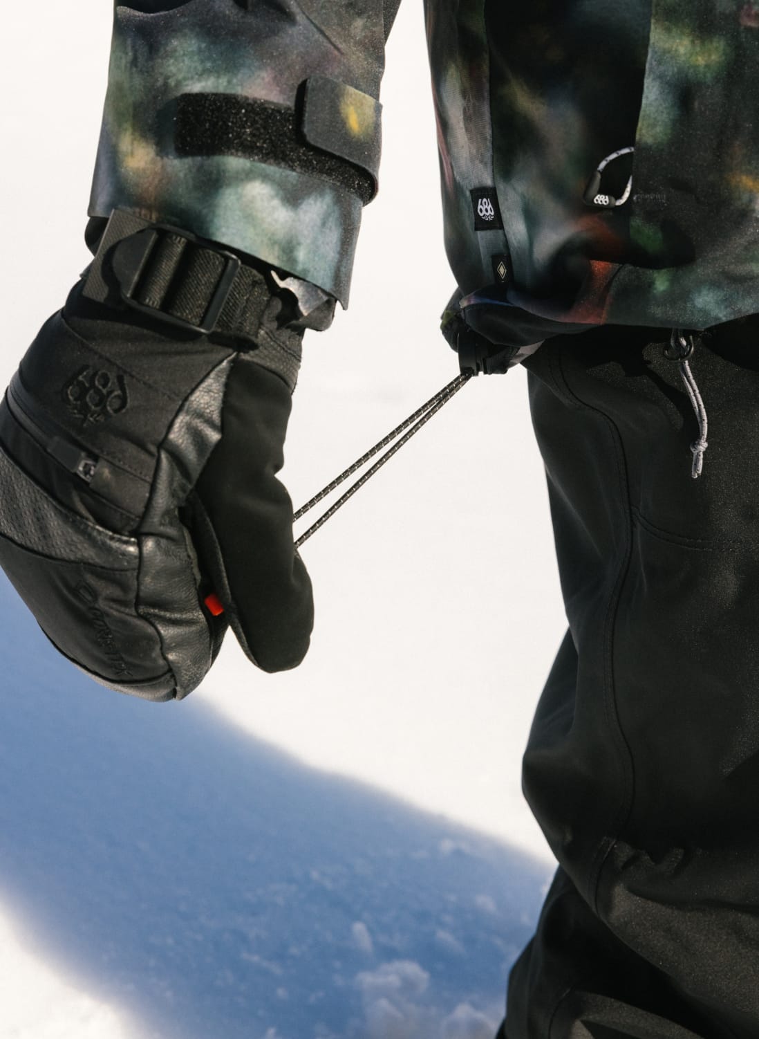 686 Women's GORE-TEX Skyline Thermagraph® Jacket – 686.com