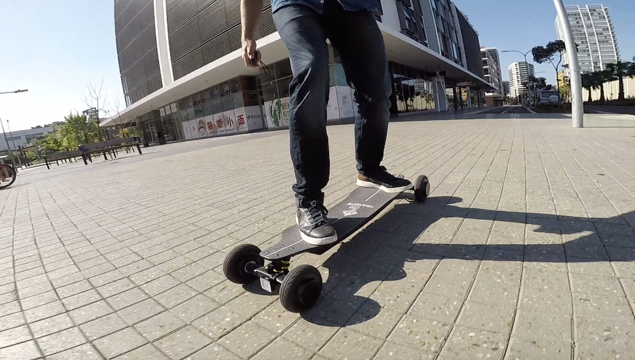 Tranzite GT Black e-Skateboard