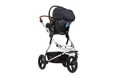 Ein luxuriöses, geländegängiges Reisesystem für Ihr Neugeborenes mit protect™-Babyschale und Adaptern* 