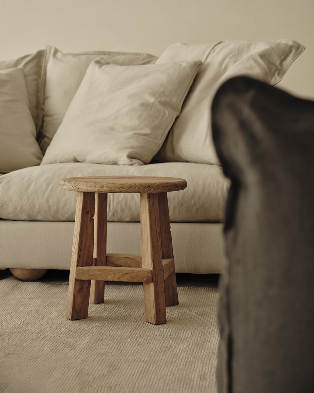 Alta Stool