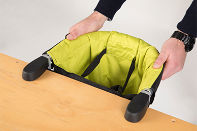 non-slip rubber grips on the clamps ensures pod™ stays secured to the surface whilst leaving no marks