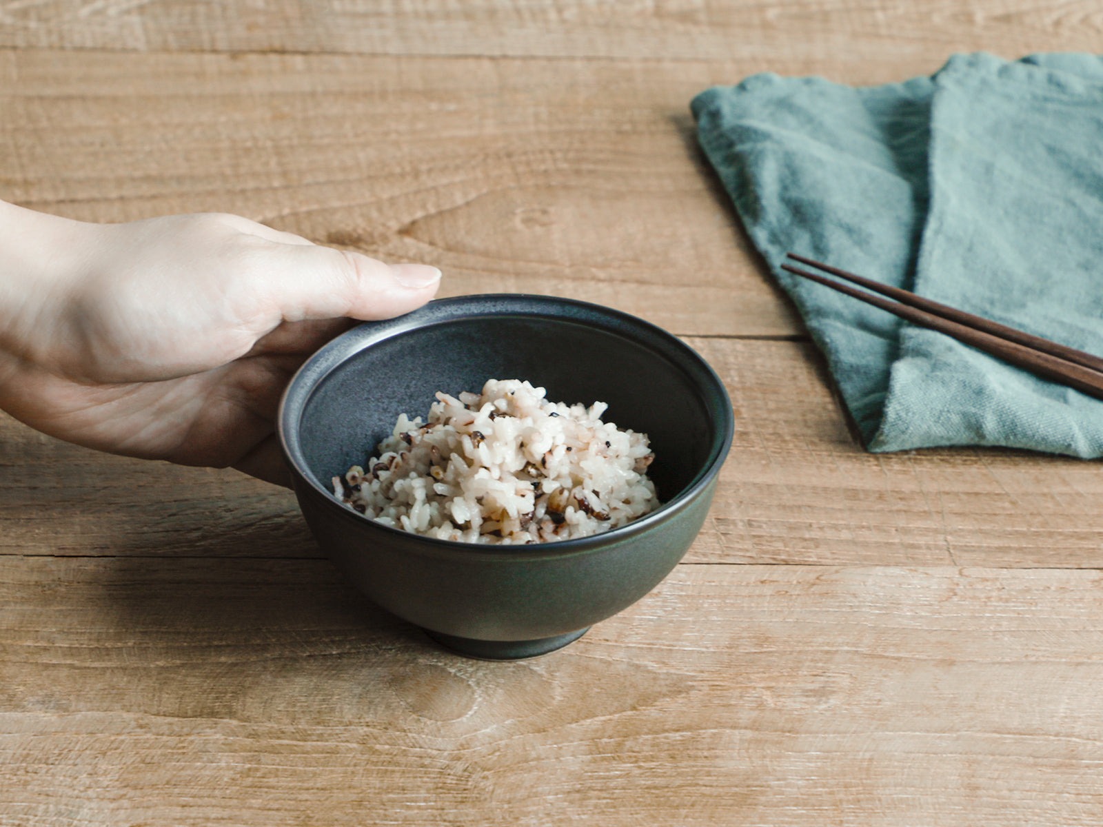 KINTO RIM RICE BOWL (⌀120MM/4.5IN) MATTE BLACK