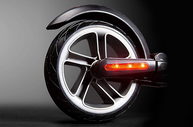Segway Ninebot Kickscooter ES4 e-Scooter