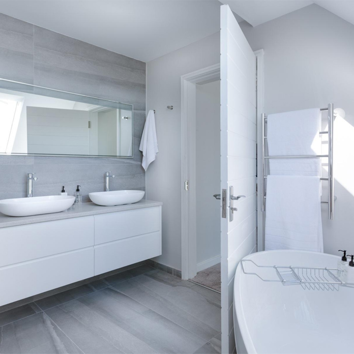 Bathroom without bath fan installed, which can open up the room for issues with mold and mildew.
