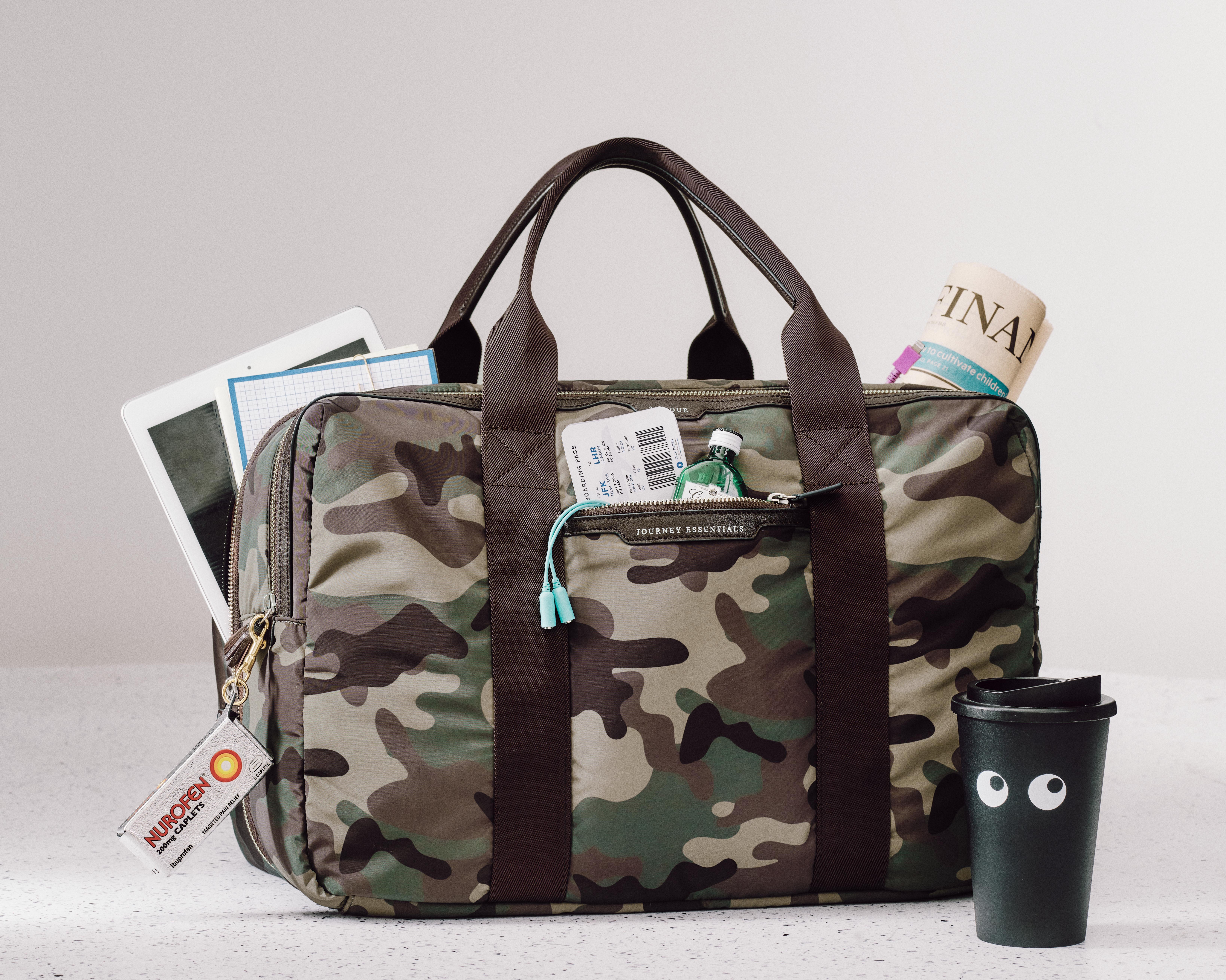 ★ 美品　アニヤハインドマーチ キャリーケース トラベル　旅行　トランク　リボン ショートホール・スーツケース | Anya Hindmarch JP