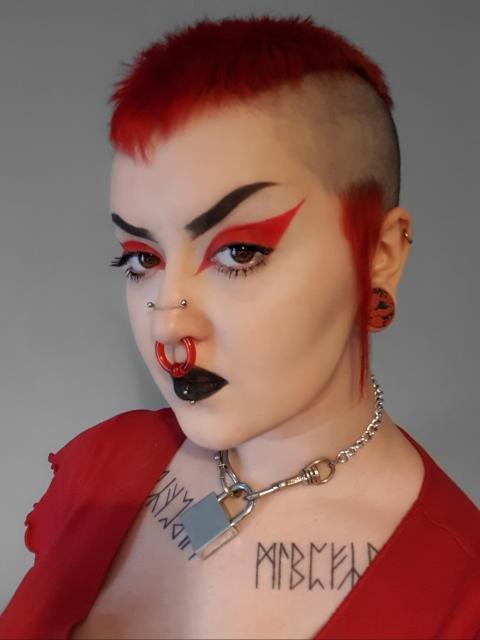 Girl wearing punk  Marble Black & Red Stone Plug / Gauge