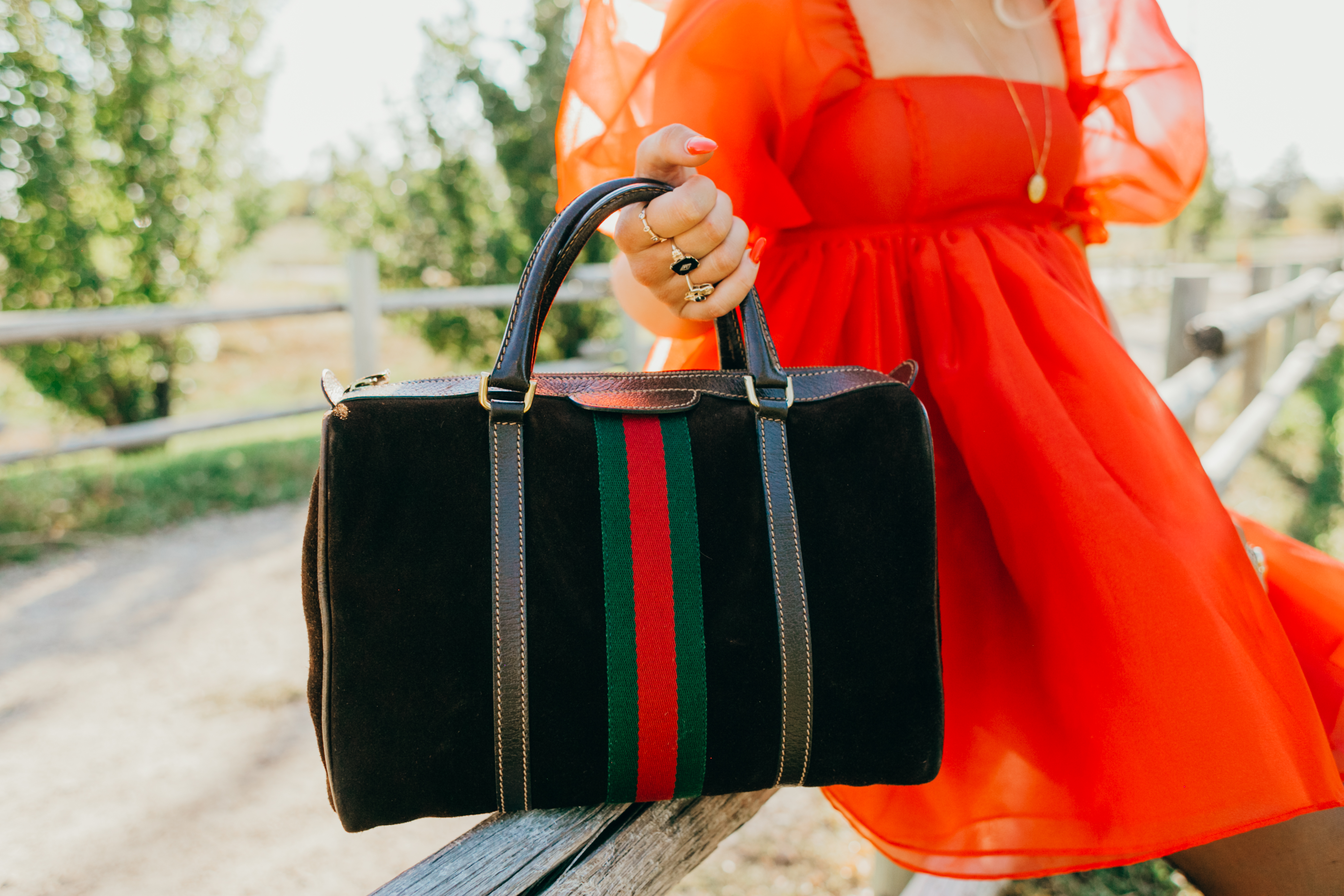 PREMIUM MEMBER] ❤️❤️ - Tina's Designer Handbags LLC