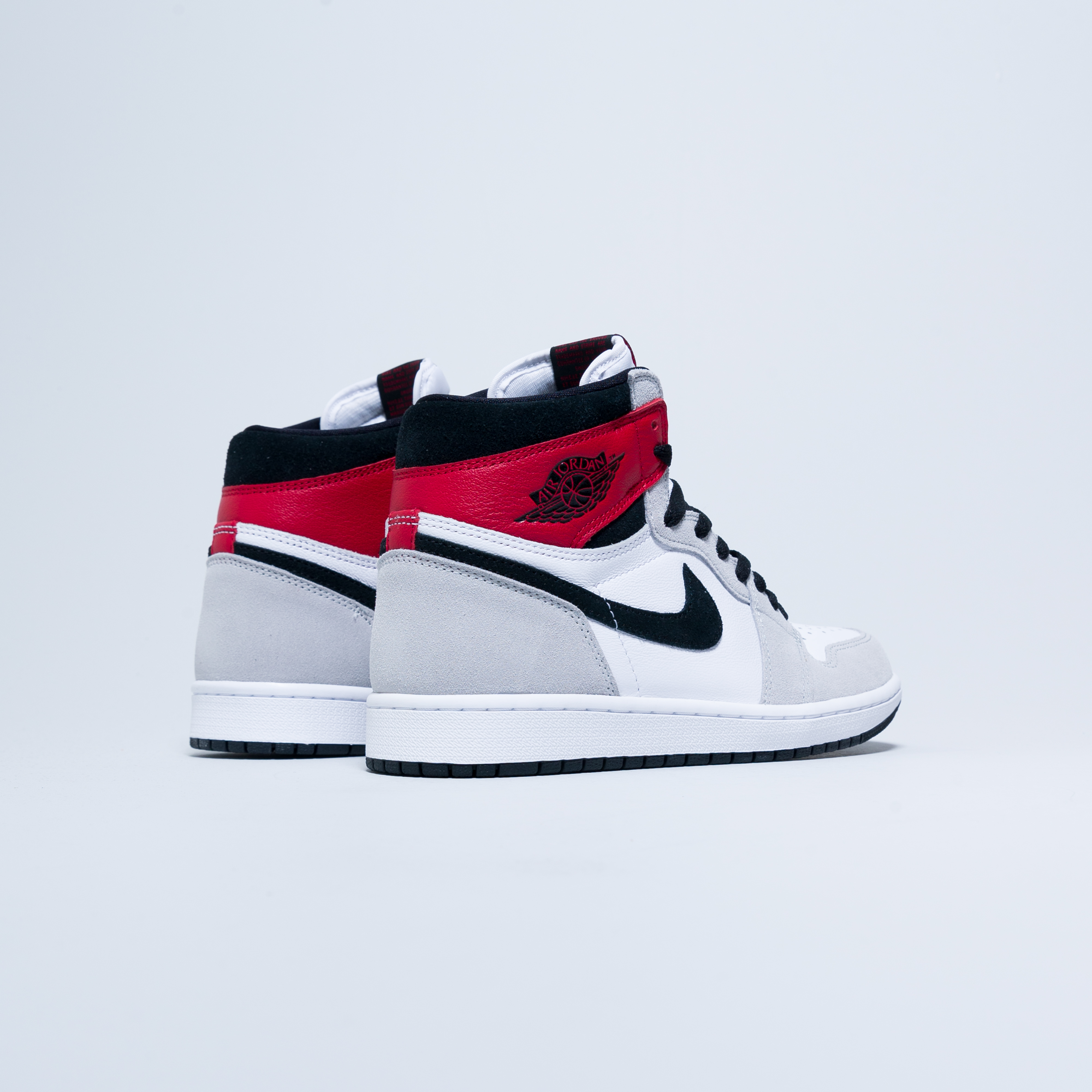 Jordan Air Jordan 1 Retro Hi Og White Black Light Smoke Grey Varsity Red Up There Jordan Air Jordan 1 Retro Hi Og White Black Light Smoke Grey Varsity Red Up There