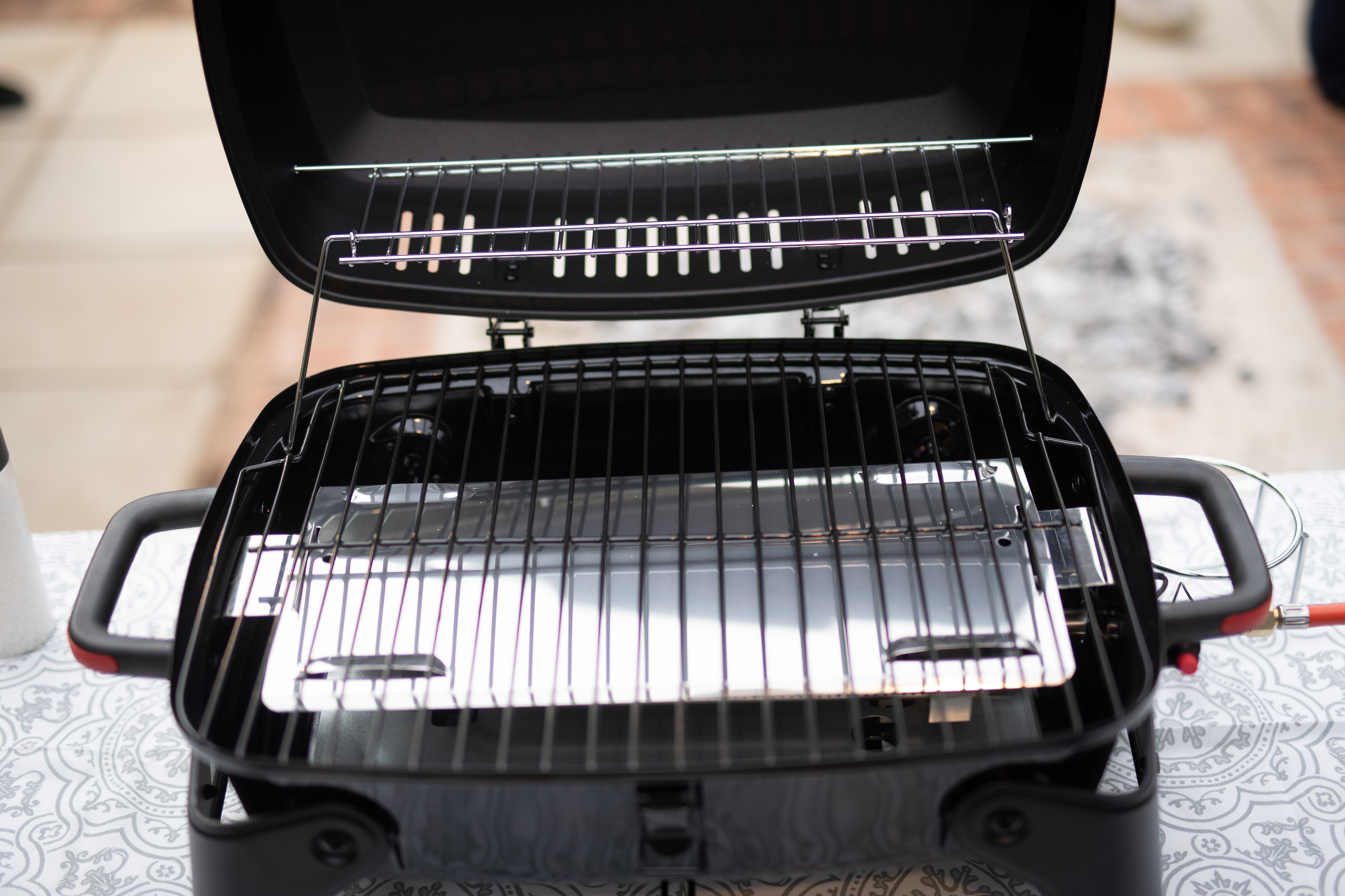 Porcelain enamel cooking grid