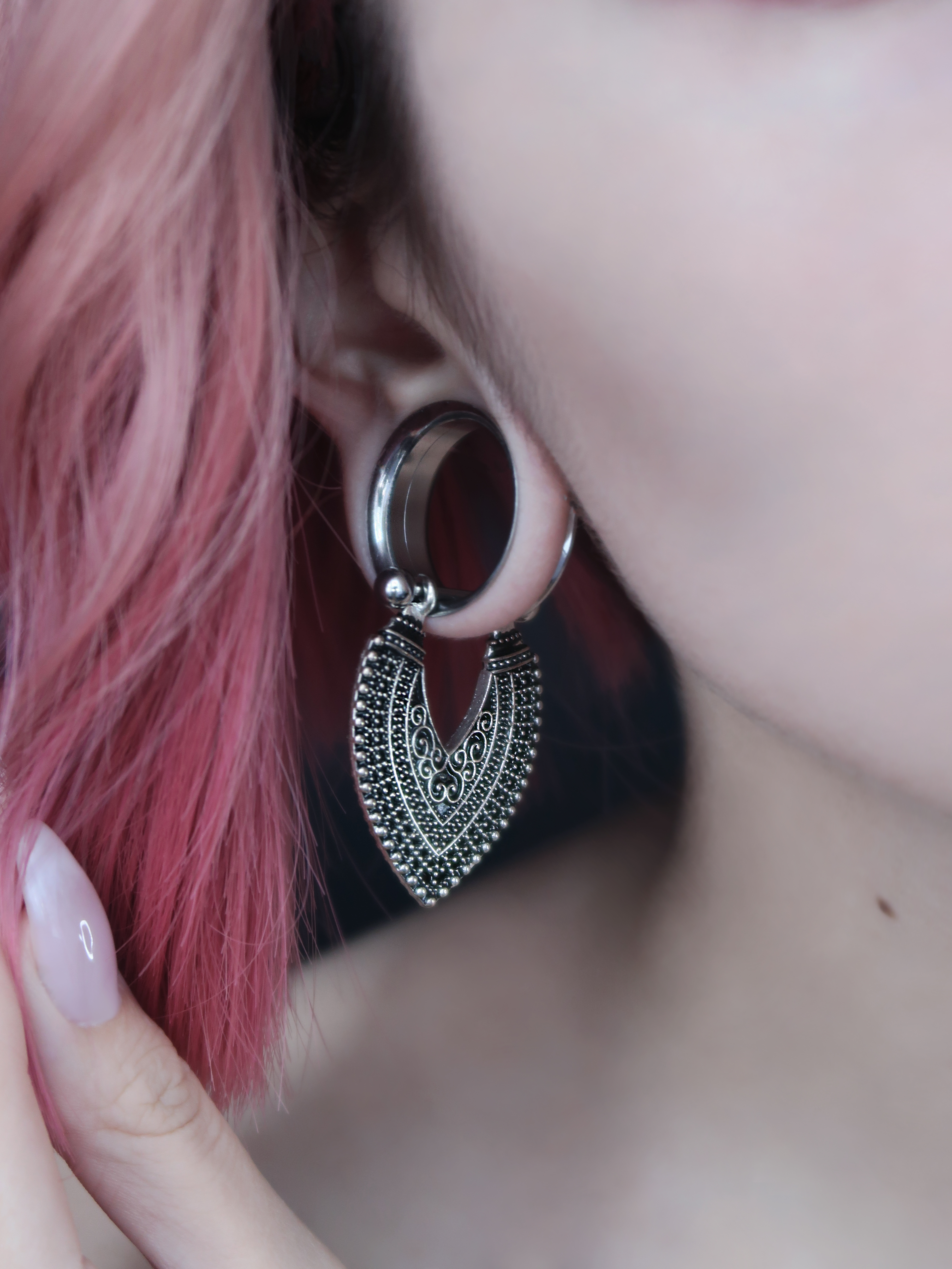 Pretty  Shield Silver Dangle Plug