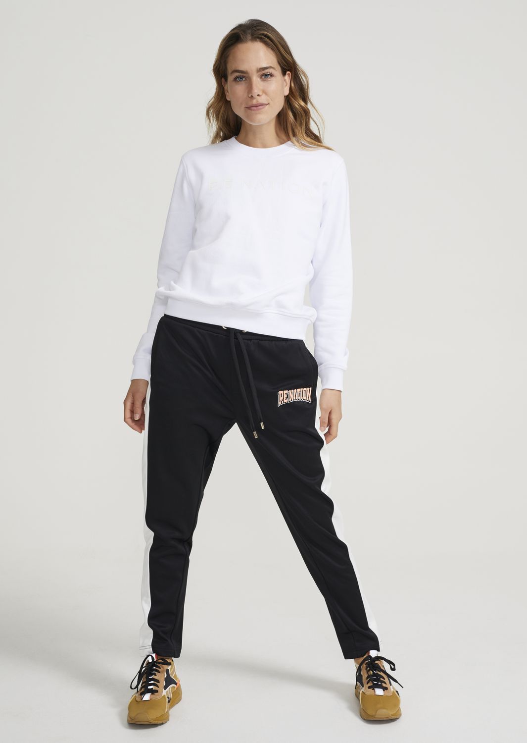 Women's Off Side Track Pant