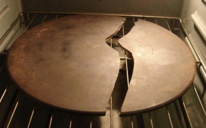 3/8" Seasoned Steel Pizza Baking Plate 3/8" x 9" x 18" .5" A36 Steel 
