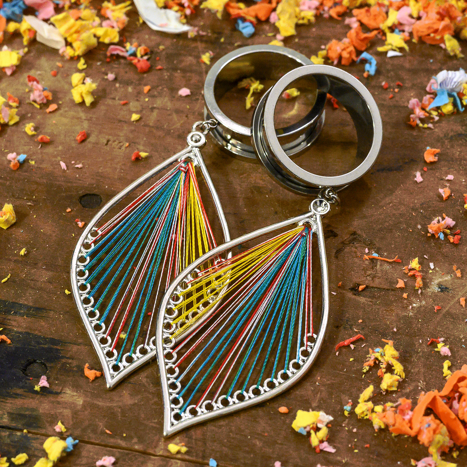 Handmade high quality  Multicoloured Silver Steel Dangle Feather Plug / Tunnel / Gauge