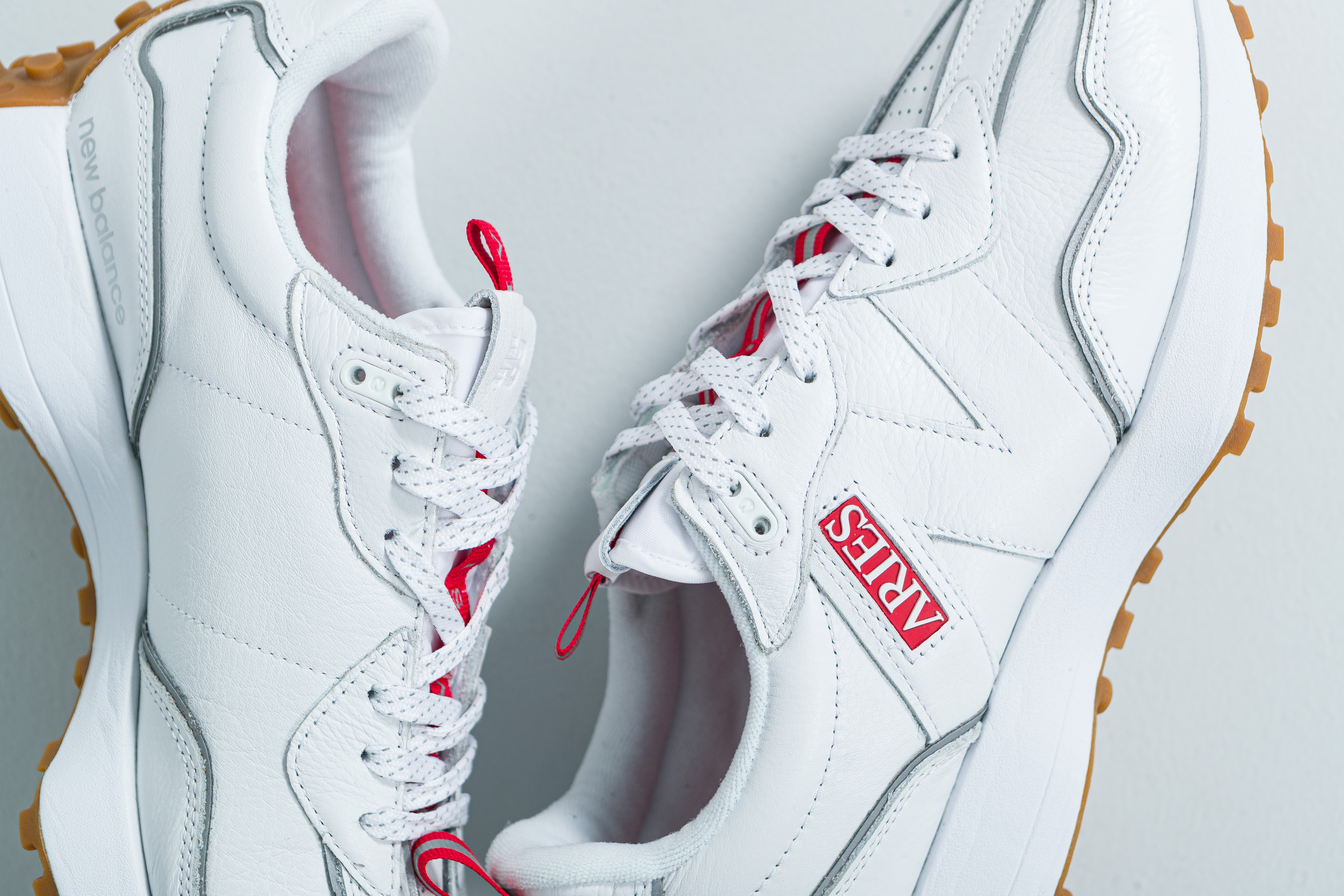 New Balance - MS327ARI - Up There