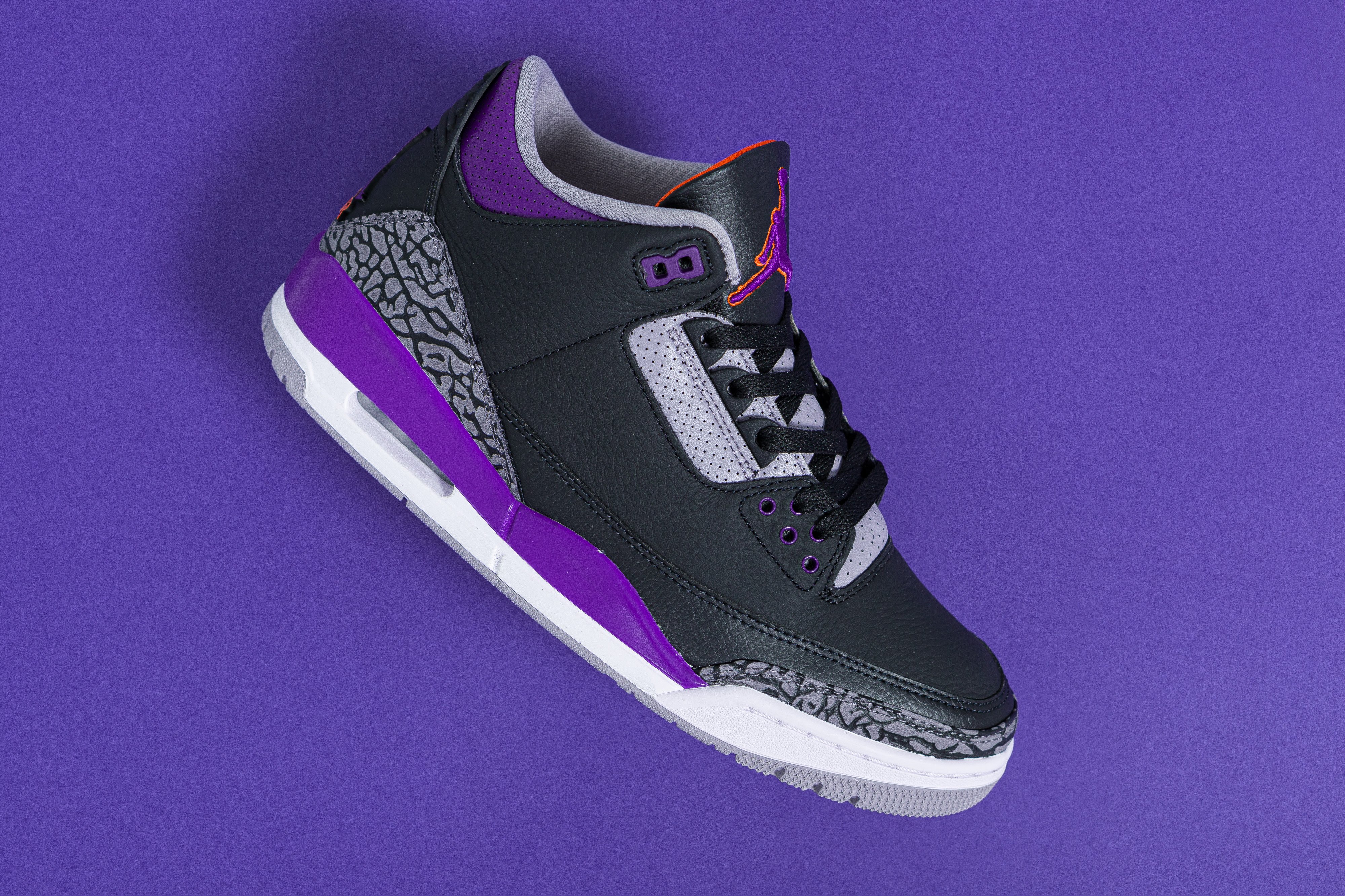 Jordan - Air Jordan 3 Retro - Black/Cement Grey-White-Court Purple - Up There