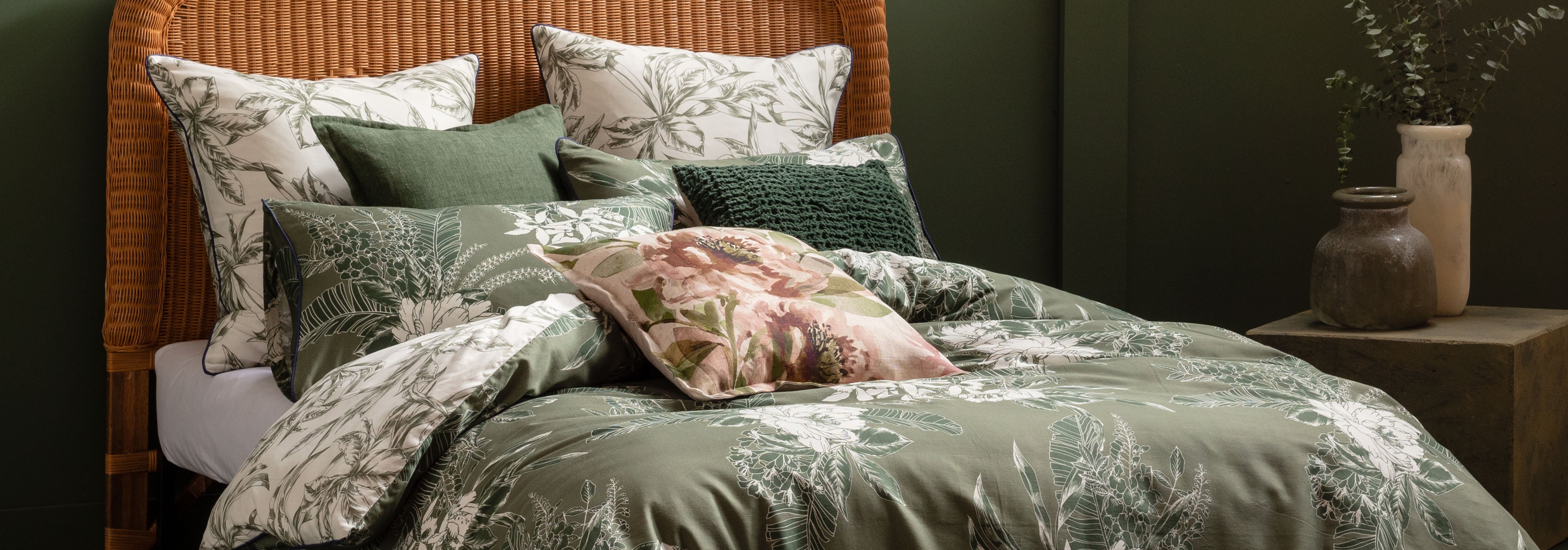 Luna Square Cushion