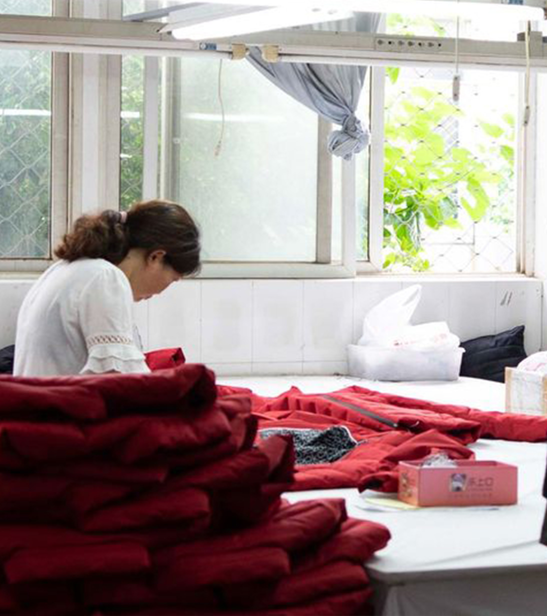 Made by: Jiangsu Sudey Garment Industrial Co., China