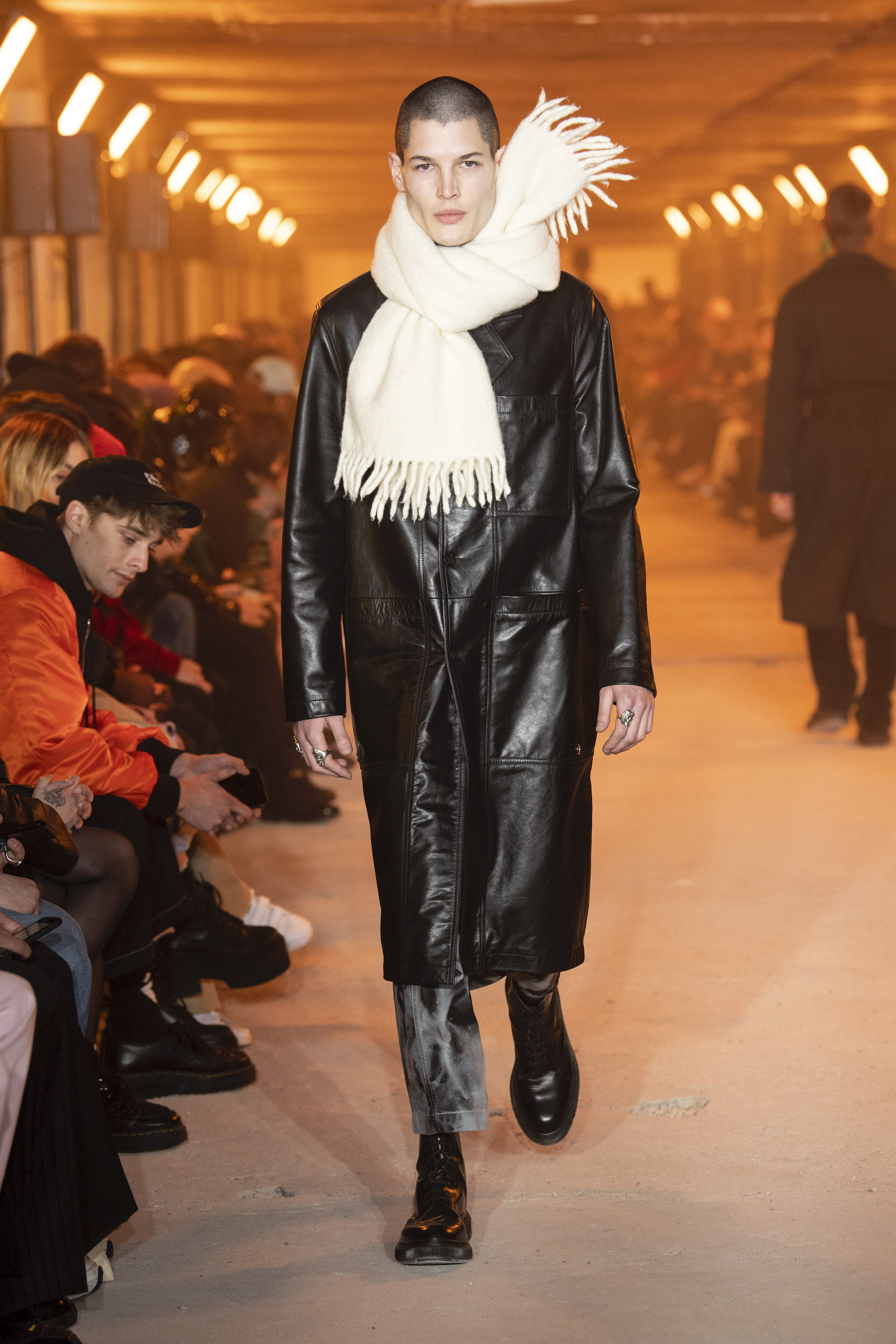 Etudes runaway AW20 Look 5