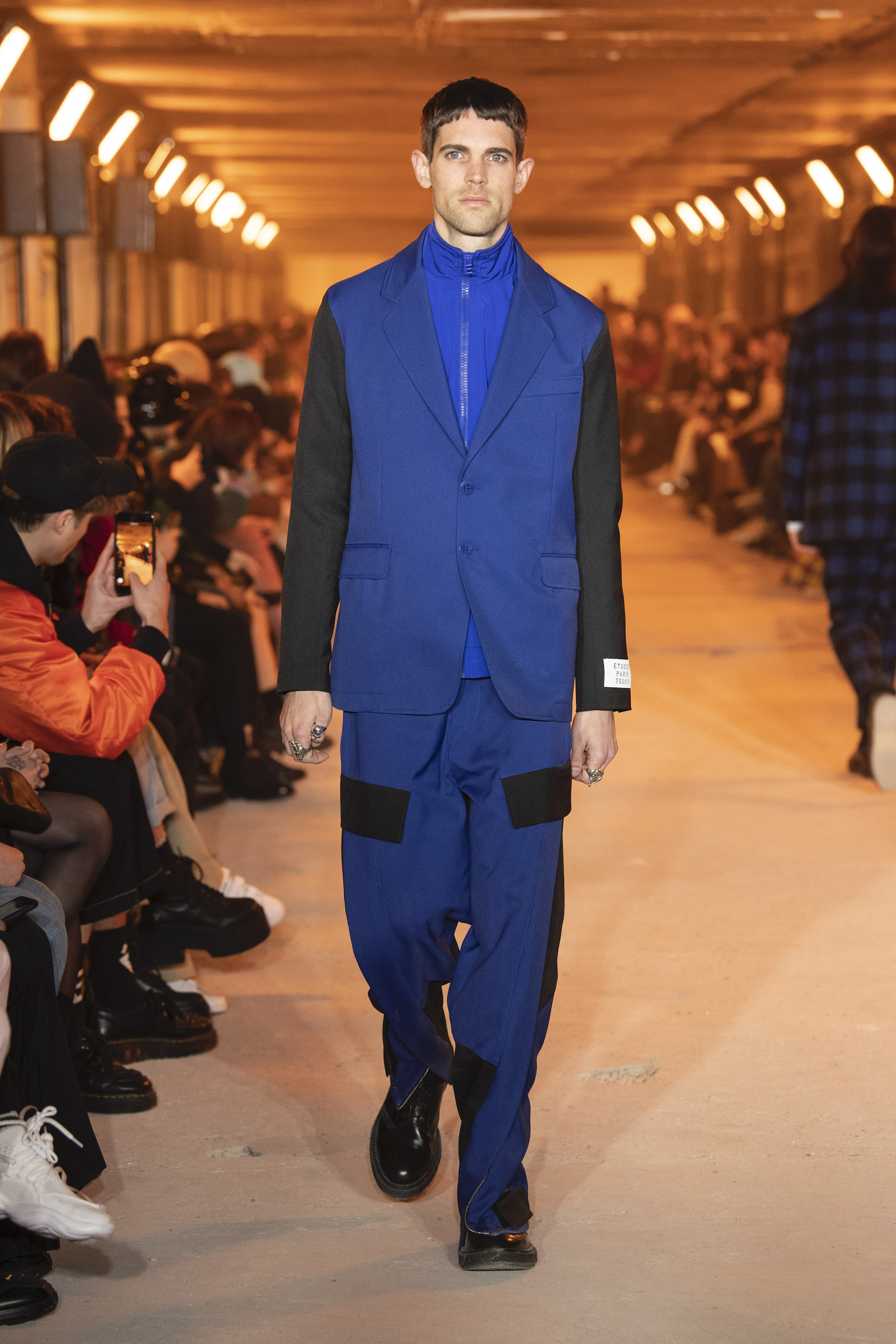 Etudes runaway AW20 Look 35