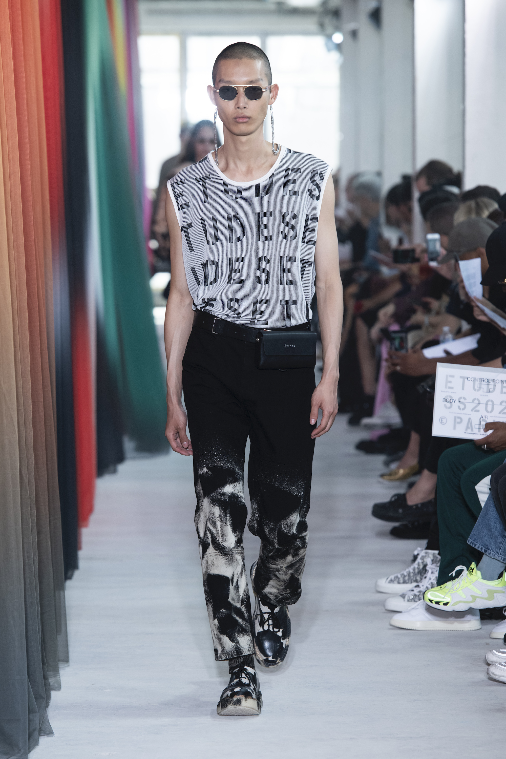 Etudes runway SS20 Look 18