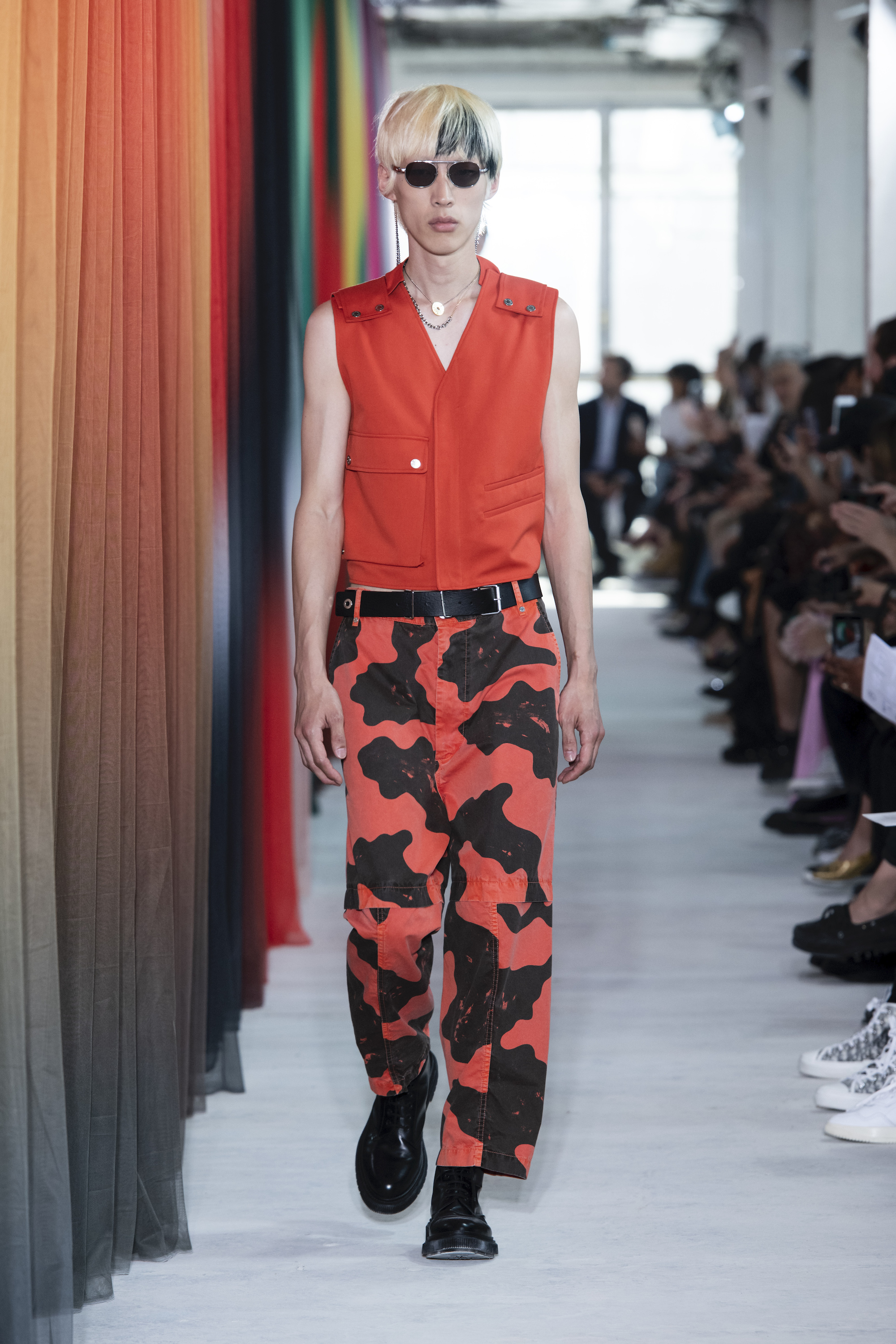 Etudes runway SS20 Look 2