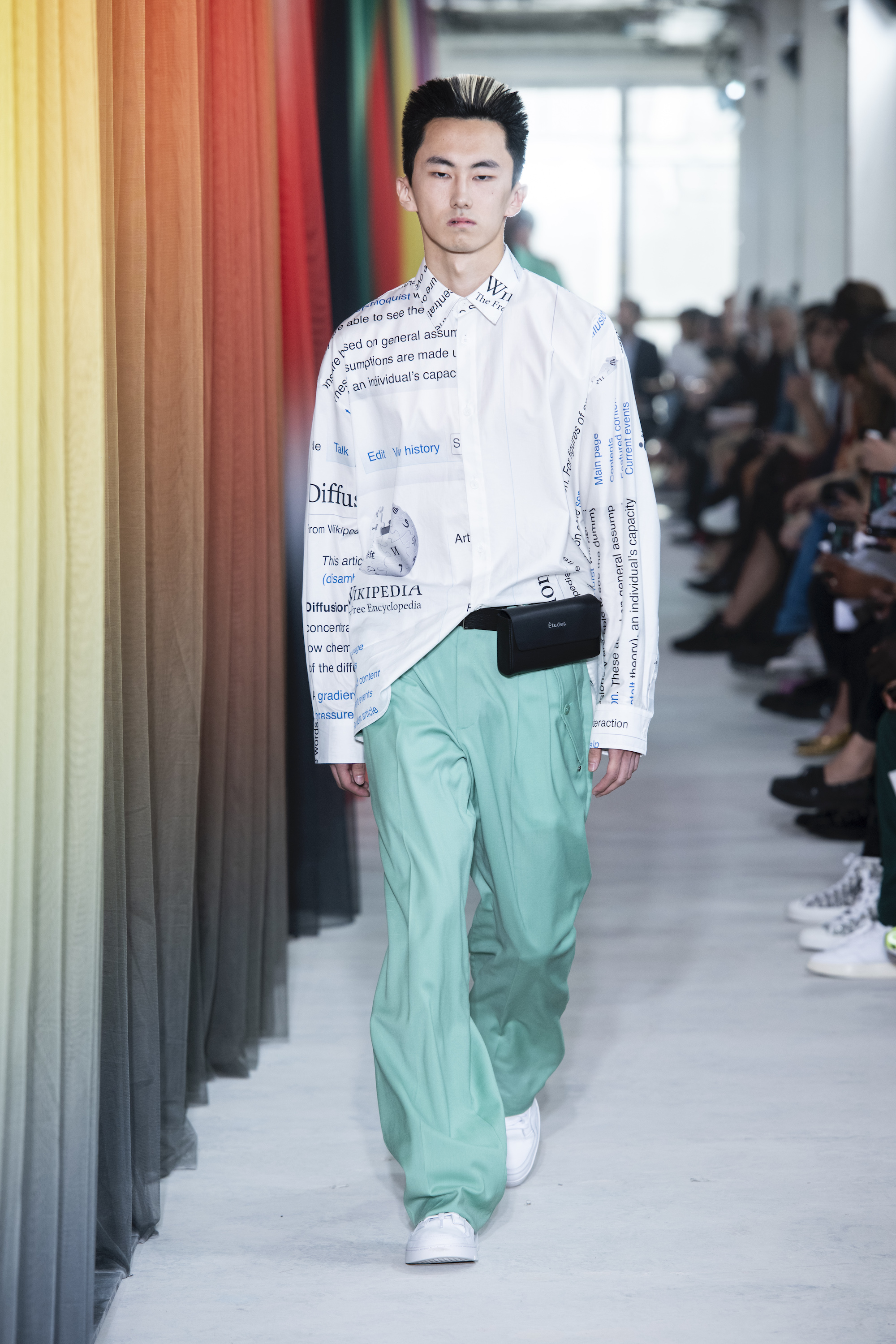 Etudes runway SS20 Look 39