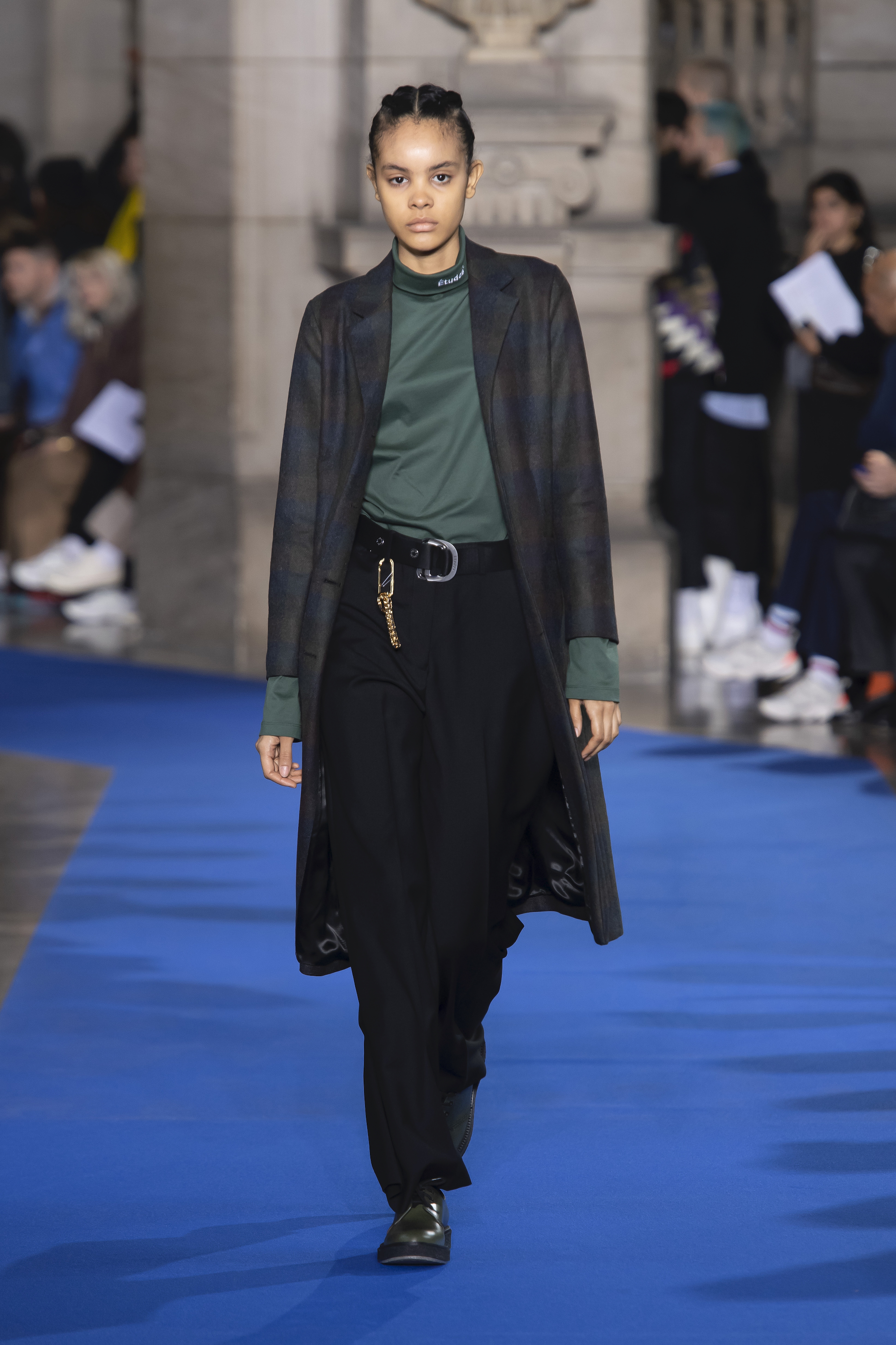 Etudes Runway AW19 22