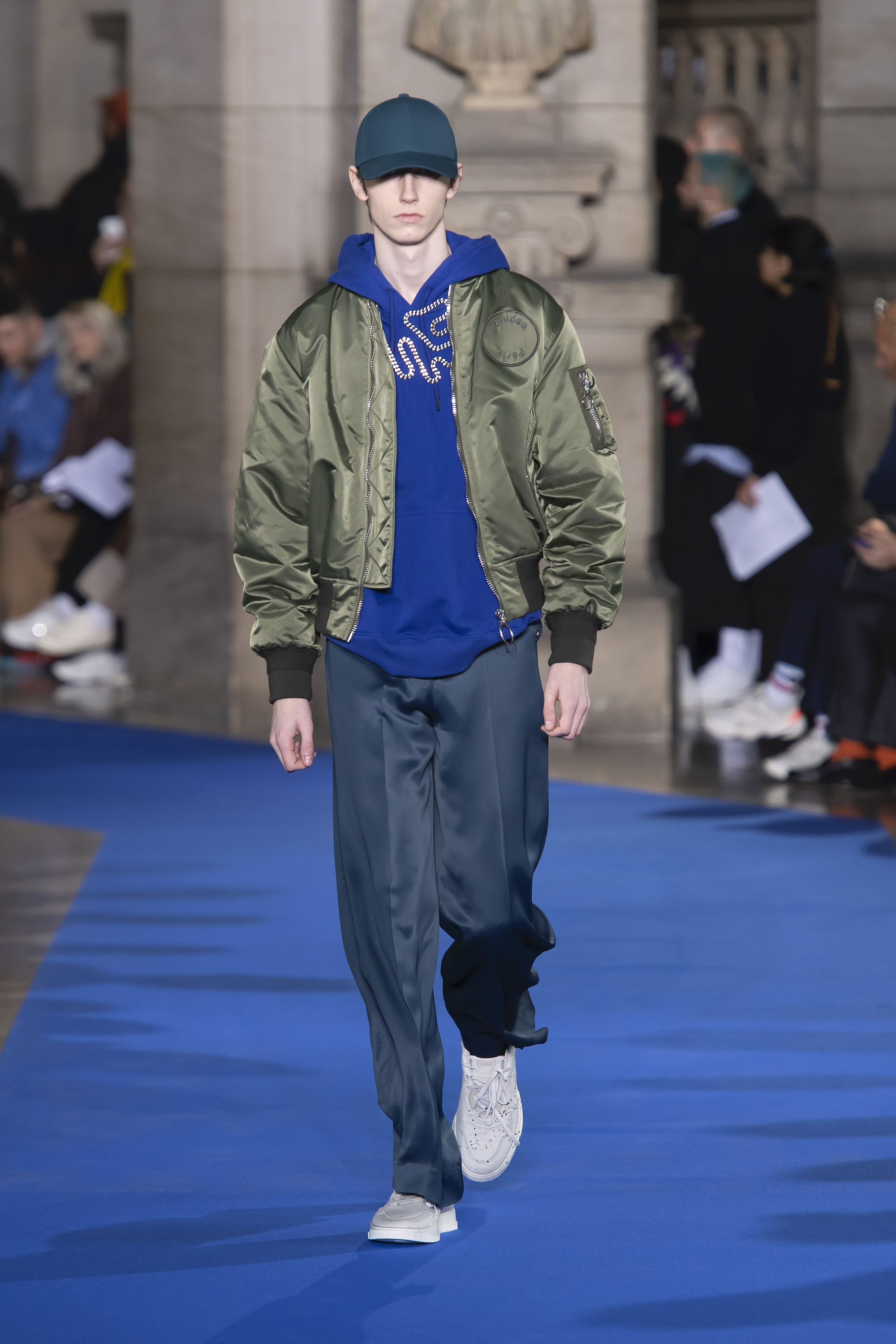 Etudes Runway AW19 29