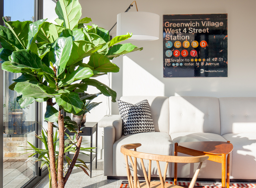 Walls painted with a Neutral Paint With Green Undertones, Alderman No.60

