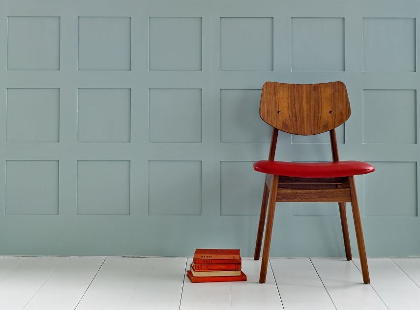 Smoky Green woodwork painted with Museum No.151

