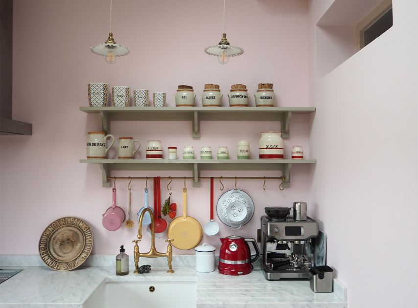 Pastel Pink kitchen walls painted with Palmerston Pink No.243

