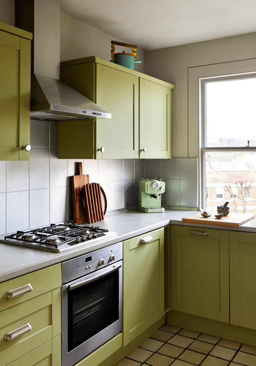 Stockwell Green™ No.203, Avocado Green Paint Mylands