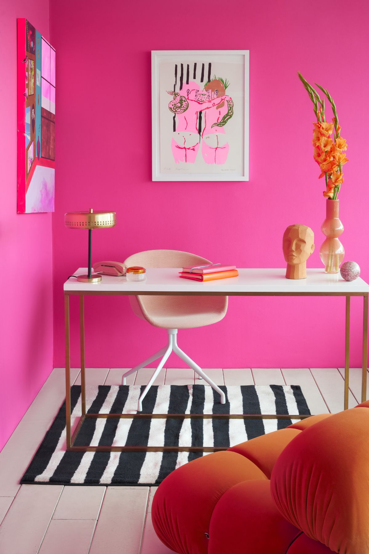 Dark Pink office walls painted with FTT-006

