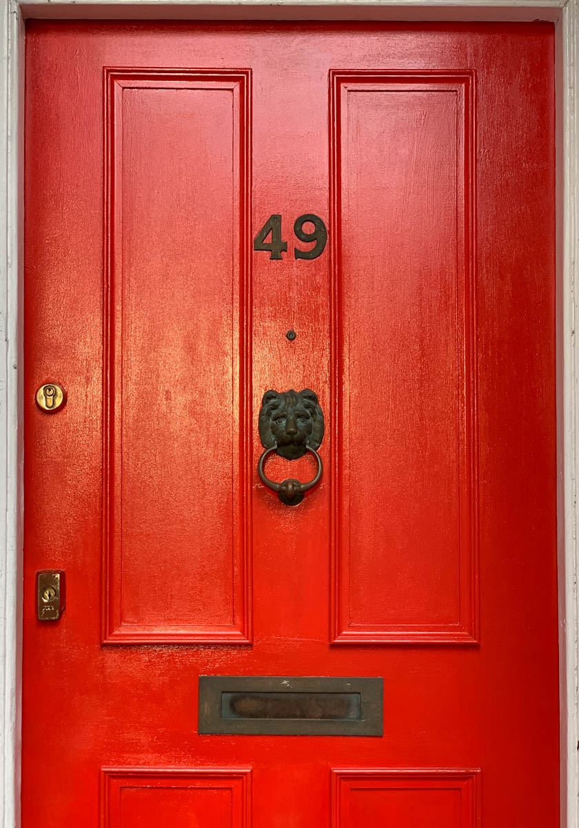 A Red door painted with FTT-009