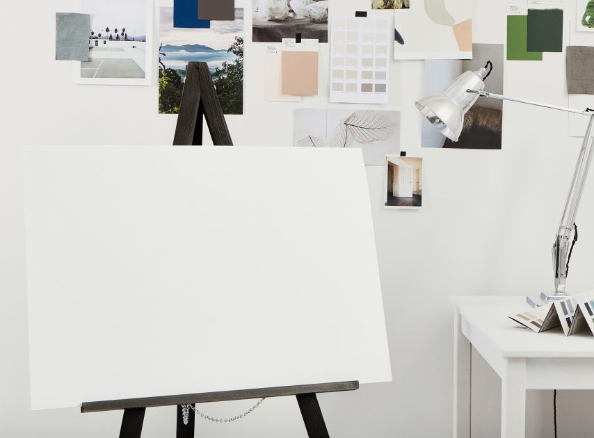 A Dirty White canvas painted with Sleet No.91