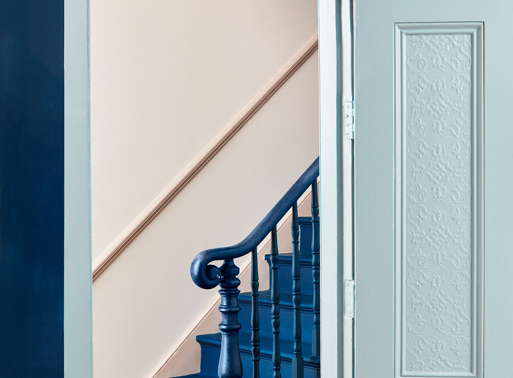 Enamel Blue™ No.78, Striking Light Blue Paint - Mylands