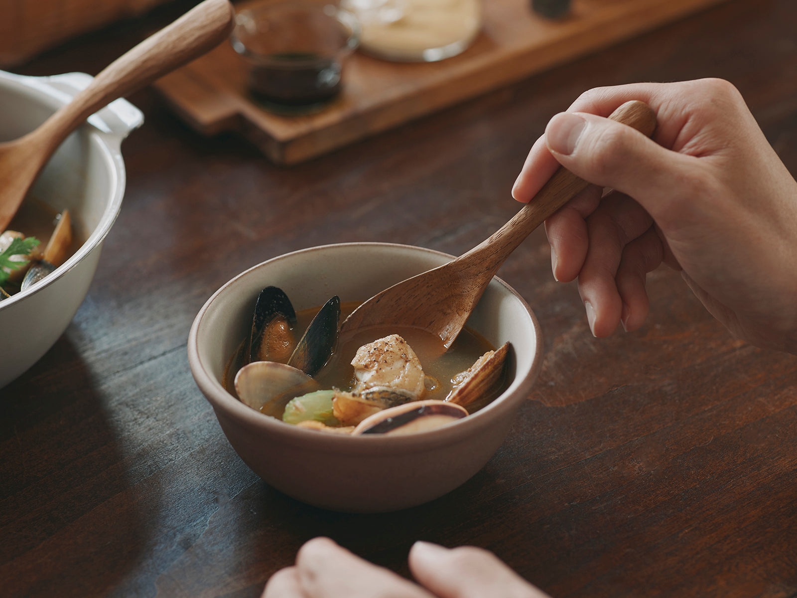 KINTO BAUM SPOON (160MM/6.3IN) TEAK THUMBNAIL 4