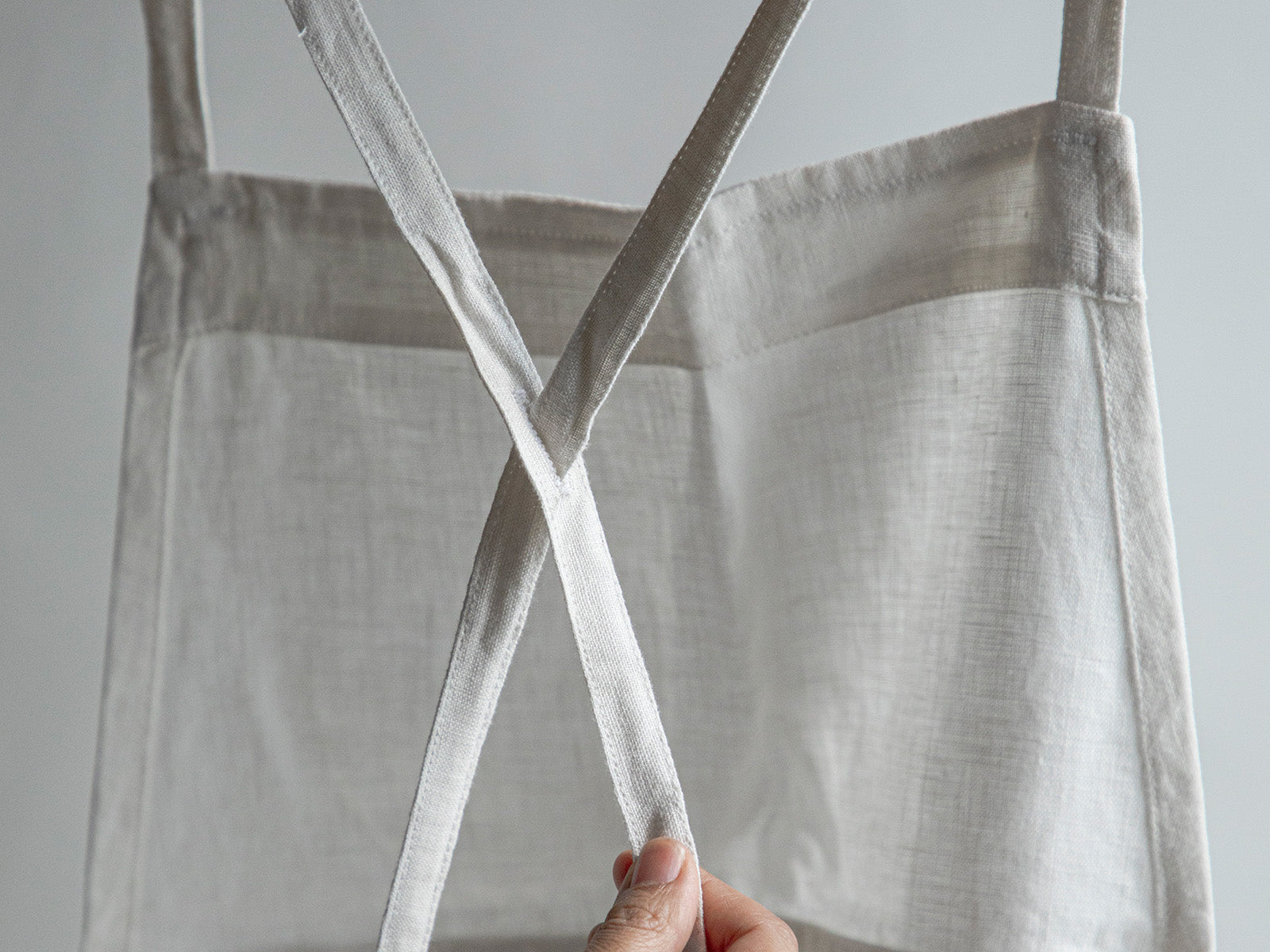 KINTO FUTO FULL APRON ALI WHITE THUMBNAIL 3