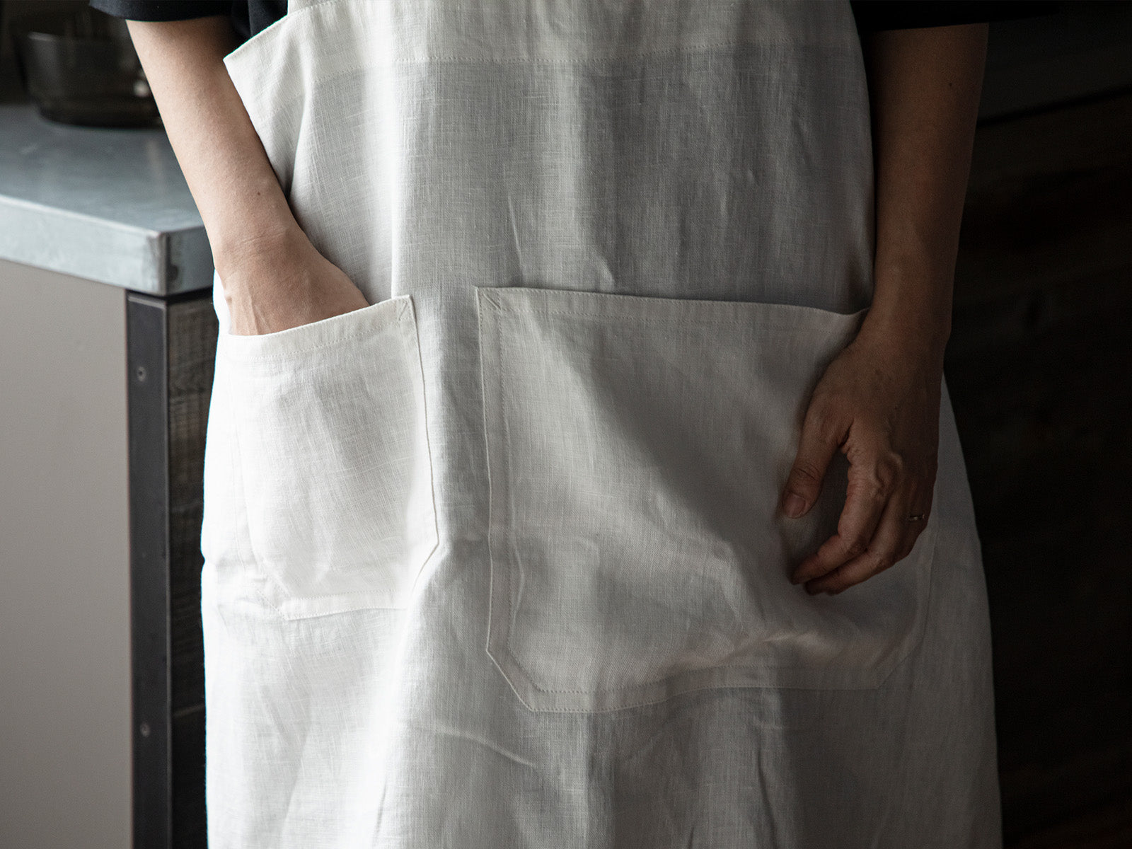 KINTO FUTO FULL APRON ALI WHITE THUMBNAIL 2