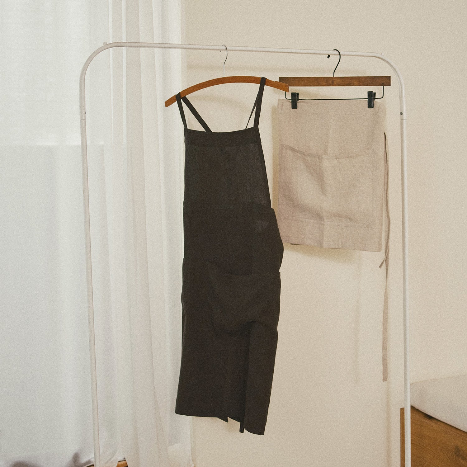KINTO FUTO HALF APRON ALI NATURAL THUMBNAIL 6