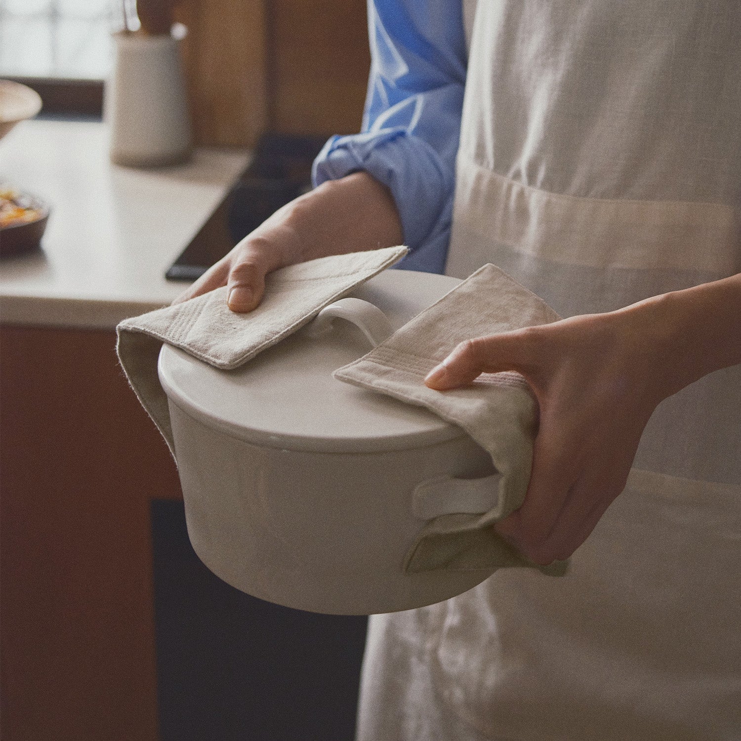 KINTO FUTO POT HOLDER ALI (200X130MM/9.06X5.12IN) WHITE