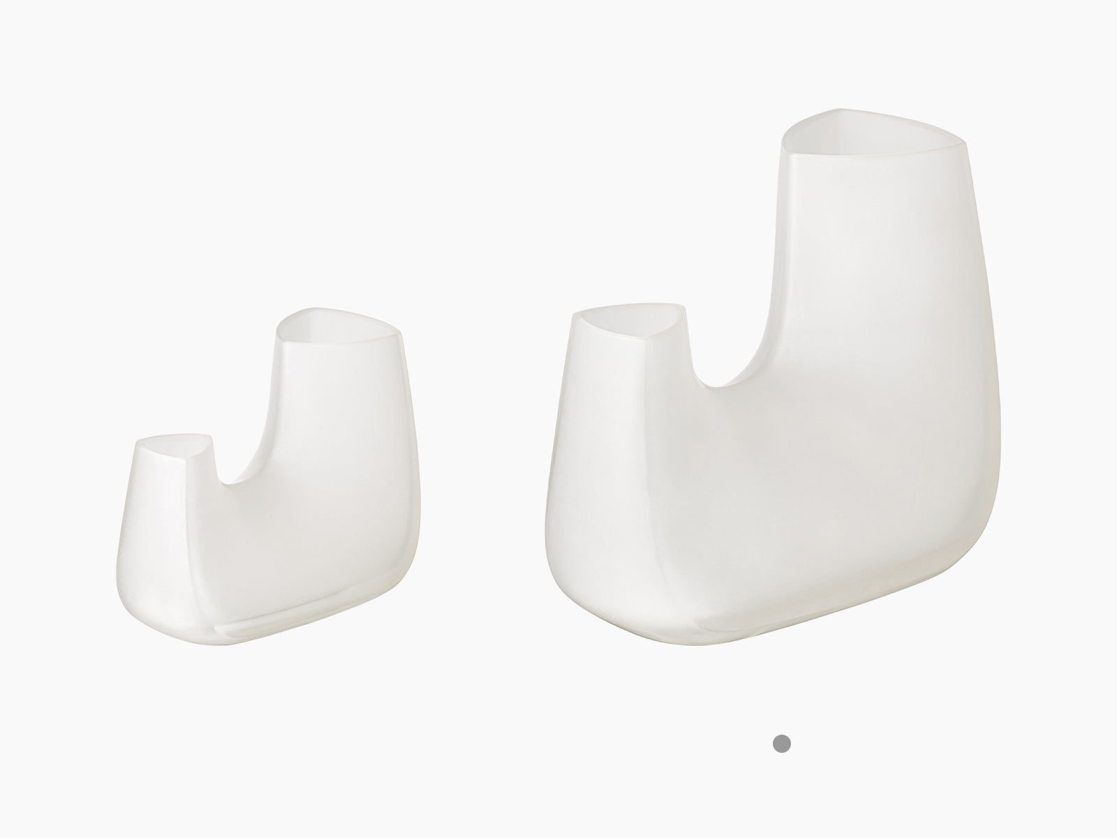 KINTO TRE VASE (200X120X175MM/7.9X4.7X6.9IN) FROST THUMBNAIL 6