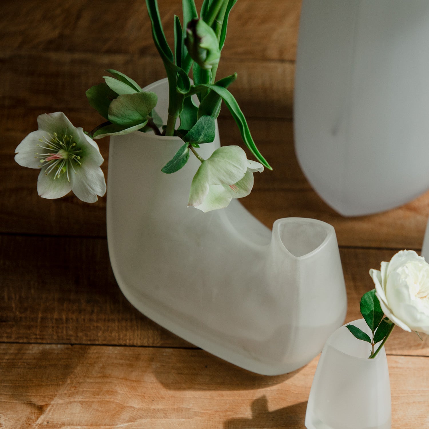 KINTO TRE VASE (200X120X175MM/7.9X4.7X6.9IN) FROST THUMBNAIL 2